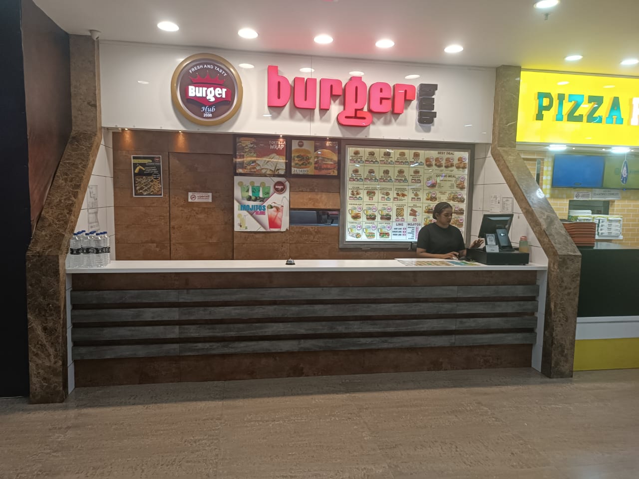 BURGER Hub Triprayar